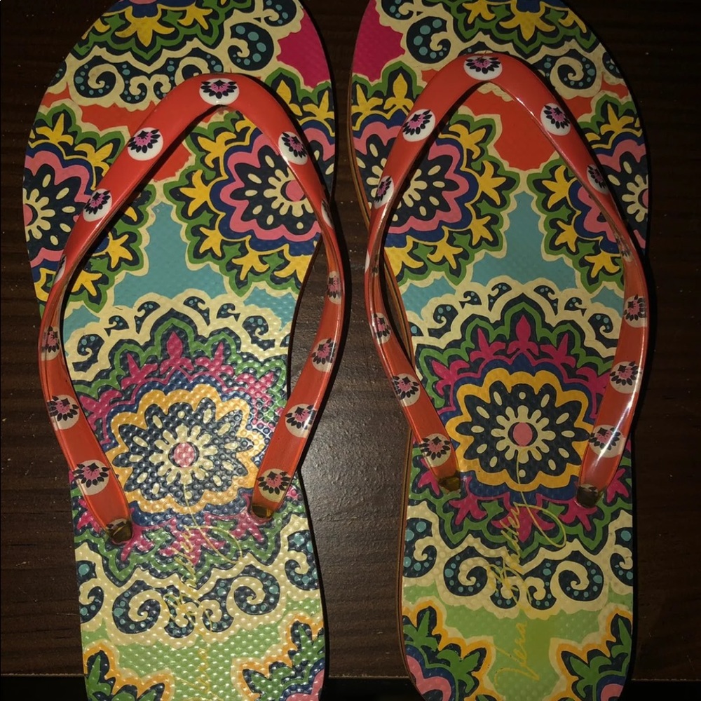 Vera Bradley flip flops